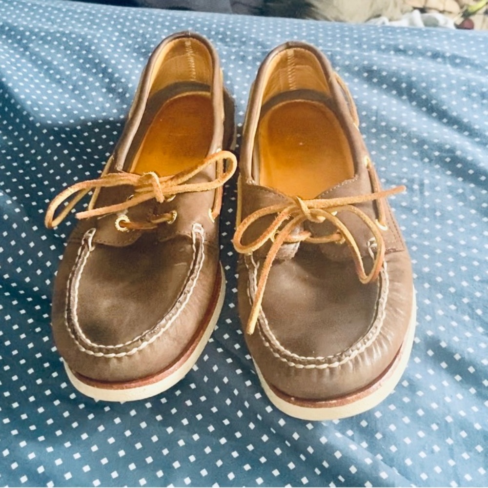 Sperry boat shoes